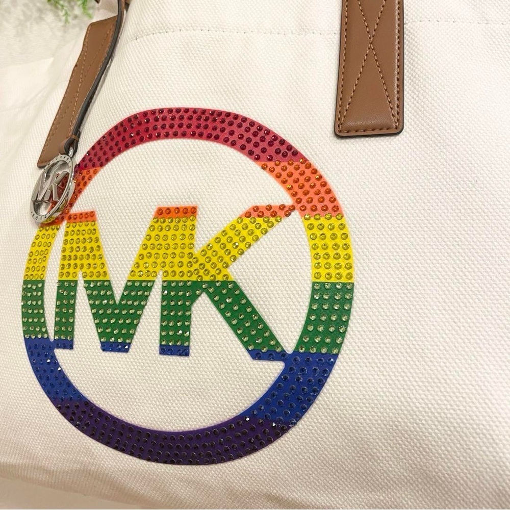 MICHAEL KORS LARGE EMBELLISHED LOGO CANVAS TOTE BAG - Picture 3 of 12